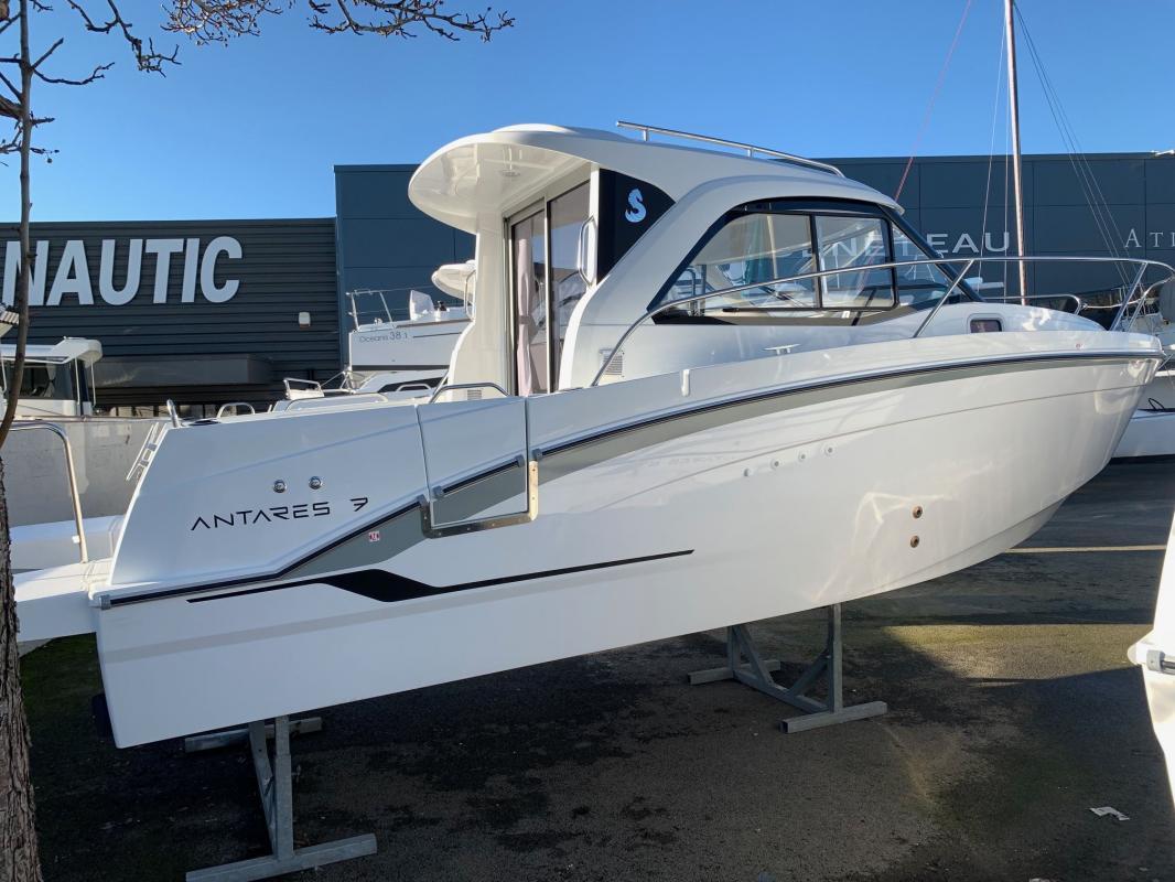 Beneteau ANTARES 7 OB V2