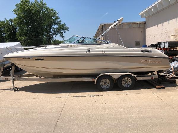 1997 Ebbtide 2300 cuddy