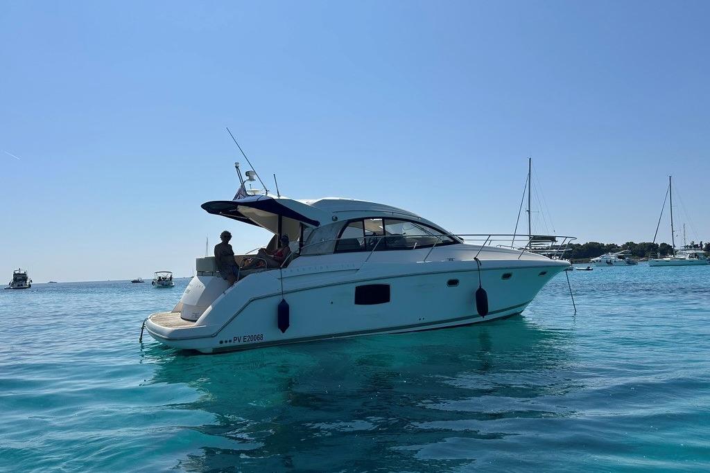 2010 Prestige 38 S