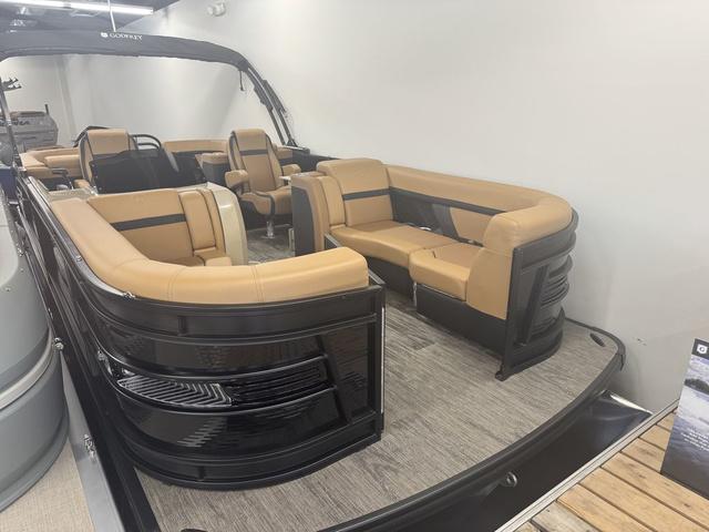 2024 Godfrey AP 235 SBC
