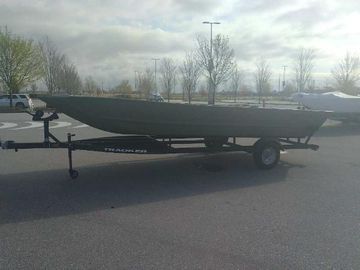 2025 Tracker Grizzly 2072 Utility