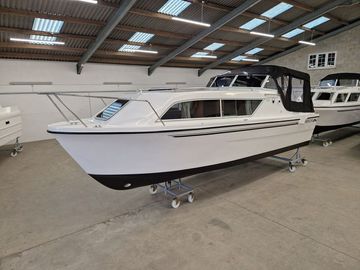2025 Viking 260 Wide Beam HiLine Spec