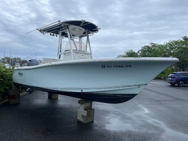 2017 Sea Hunt 21 CC