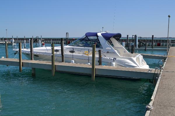 1998 Sea Ray 330 Sundancer