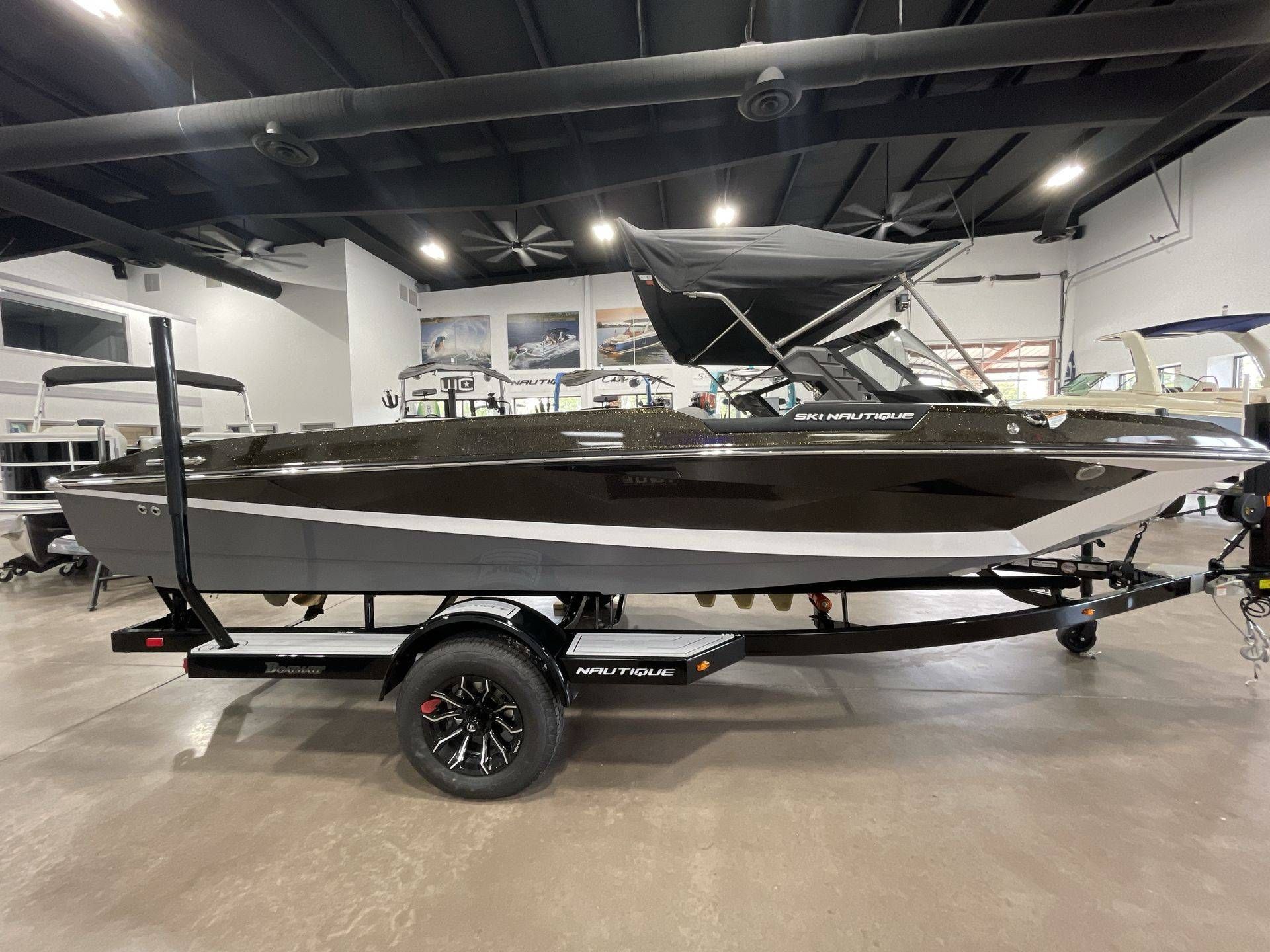 2025 Nautique Ski