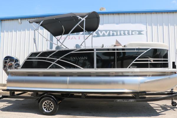 Sylvan Mirage 820 CLZ DH 2025 Sylvan Mirage 820 CLZ DH pontoon boat with black and silver design.