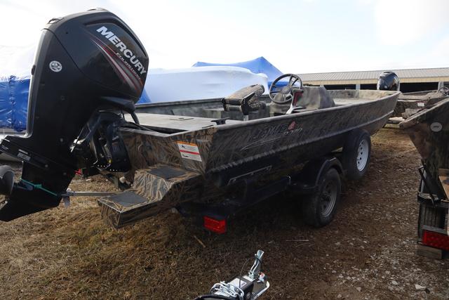 2020 Lowe Roughneck 2070 Add on Console