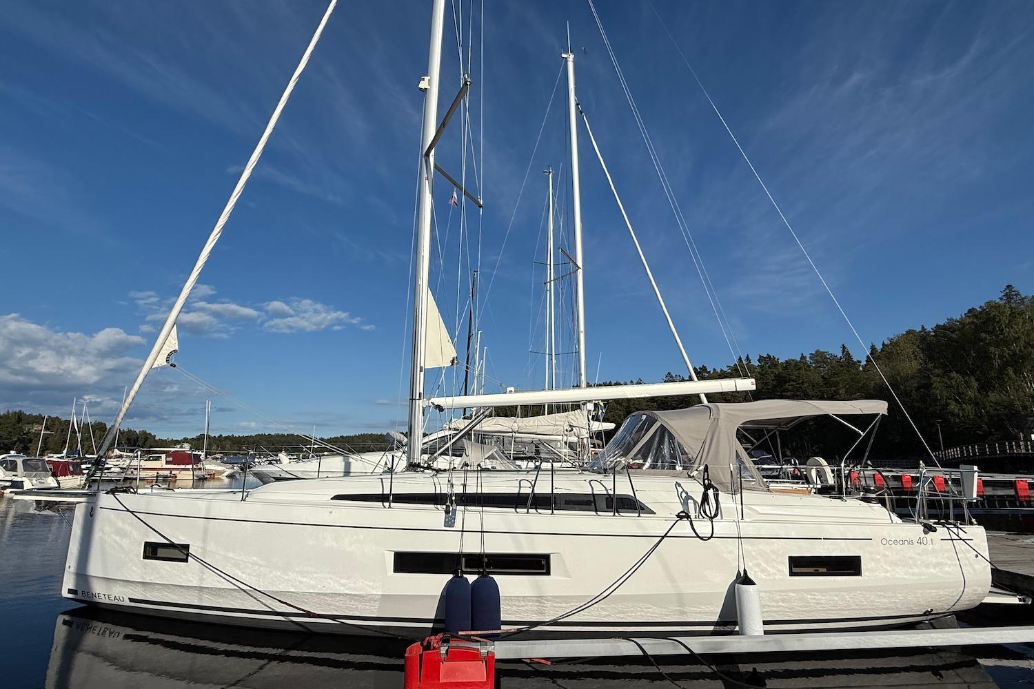 2022 Beneteau Oceanis 40.1