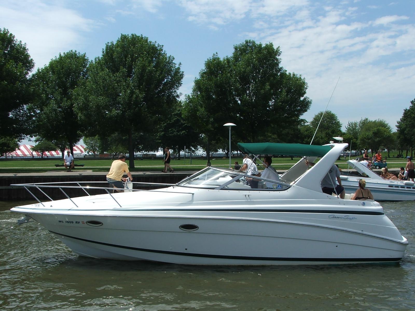 Chris-Craft 320 EXPRESS