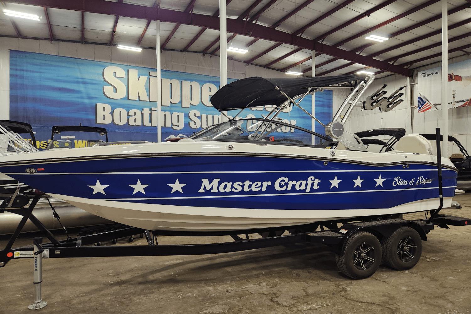 2023 MasterCraft X22