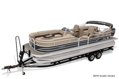 Sun Tracker Party Barge 24 DLX Boat