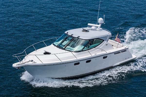 2008 Tiara Yachts 3500 Sovran