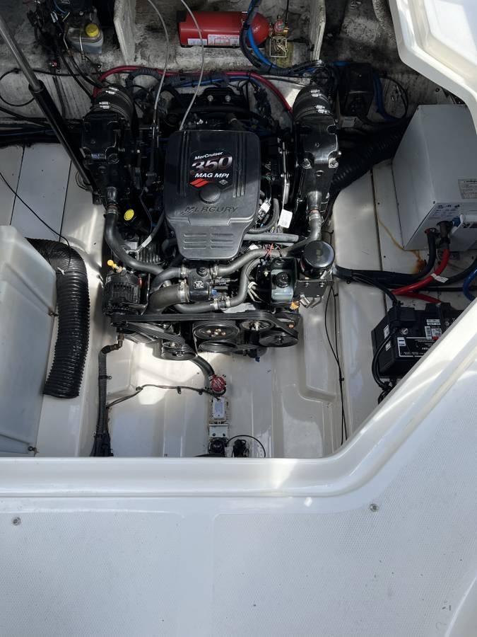 2005 Sea Ray 260 Sundancer