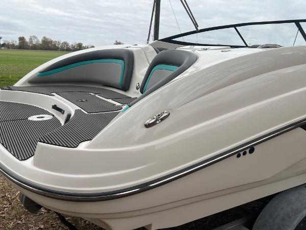 2010 Yamaha Boats 212SS