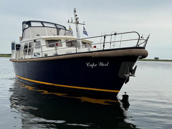 2005 Custom Knight Craft 12,50