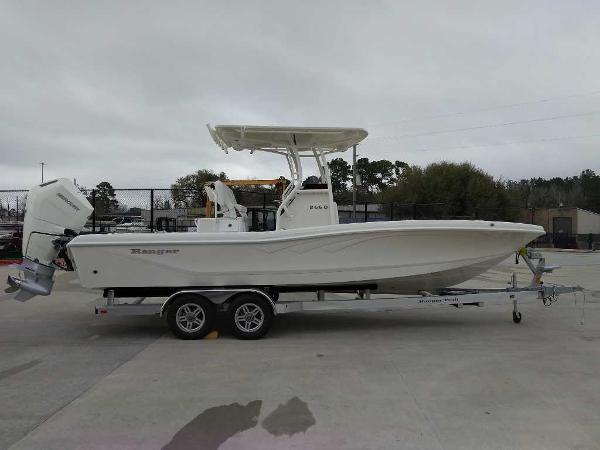 2025 Ranger 2660 Bay
