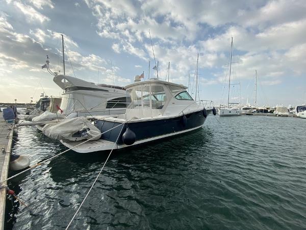 2006 Tiara Yachts 42