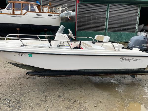 Edgewater 158CS