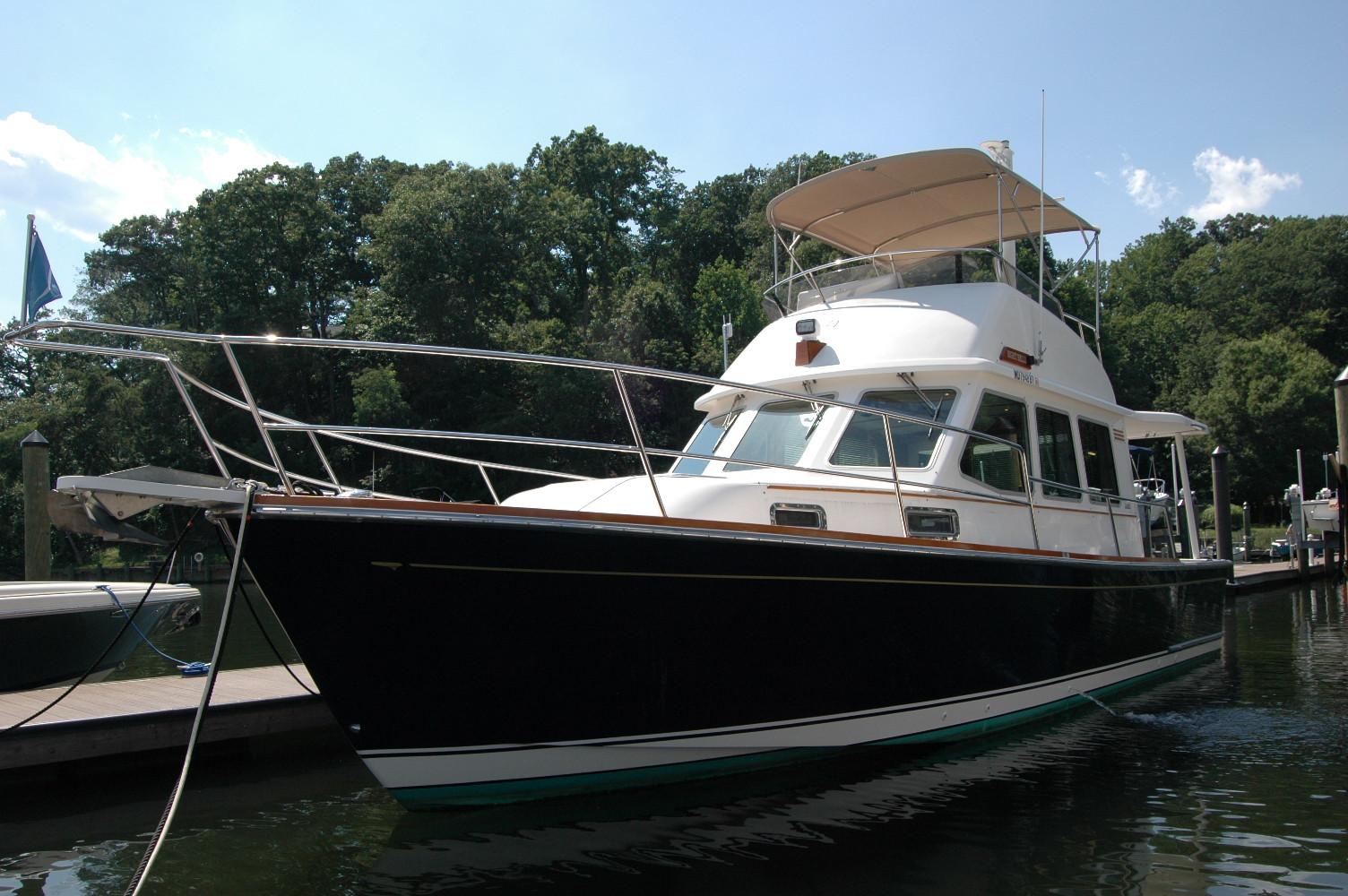 2006 Sabre 36 Flybridge Sedan
