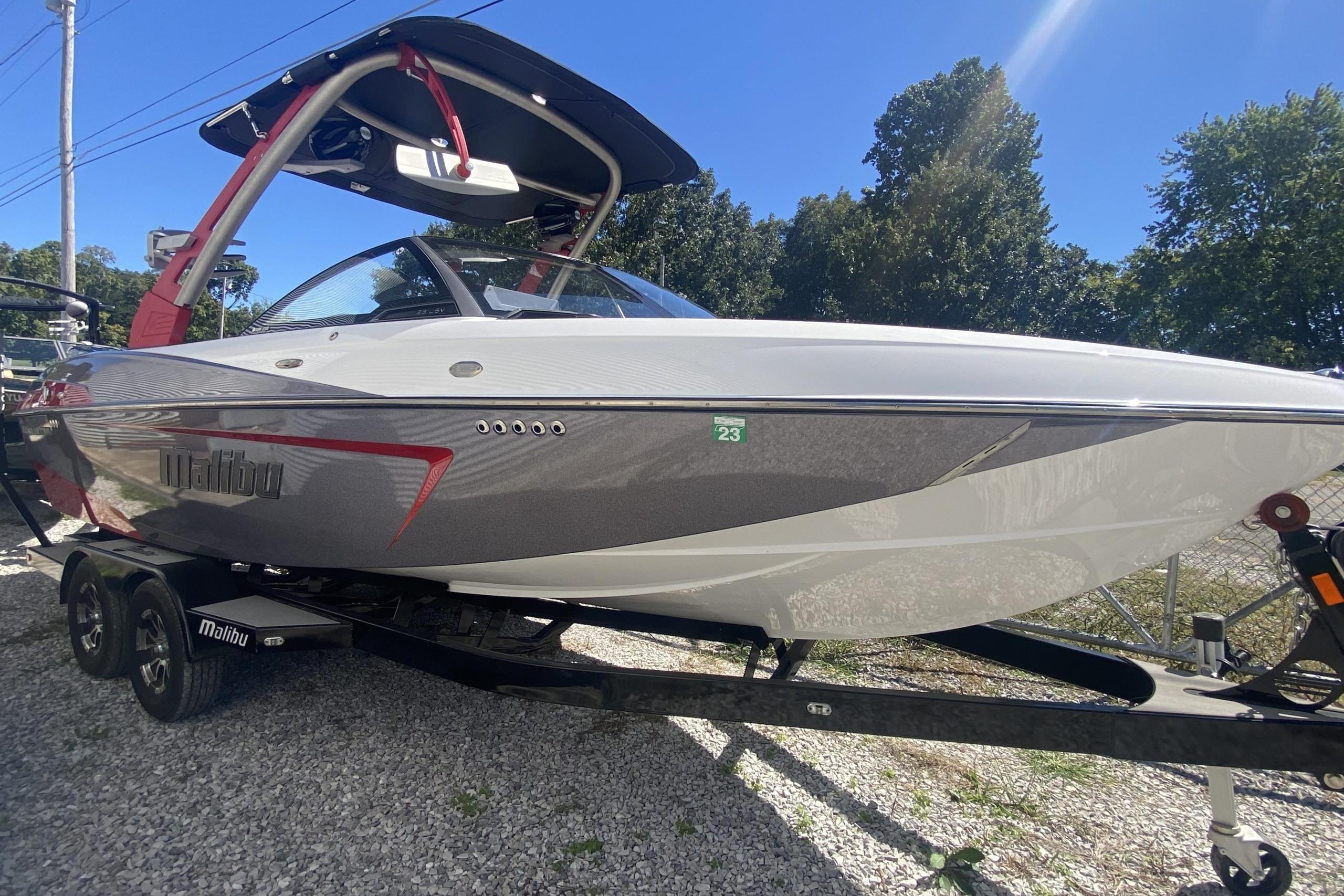 2017 Malibu Wakesetter 23 LSV