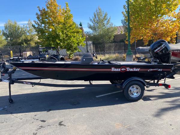 New 2020 Tracker Boats Bass Tracker Classic XL Bass Boat at Bretz