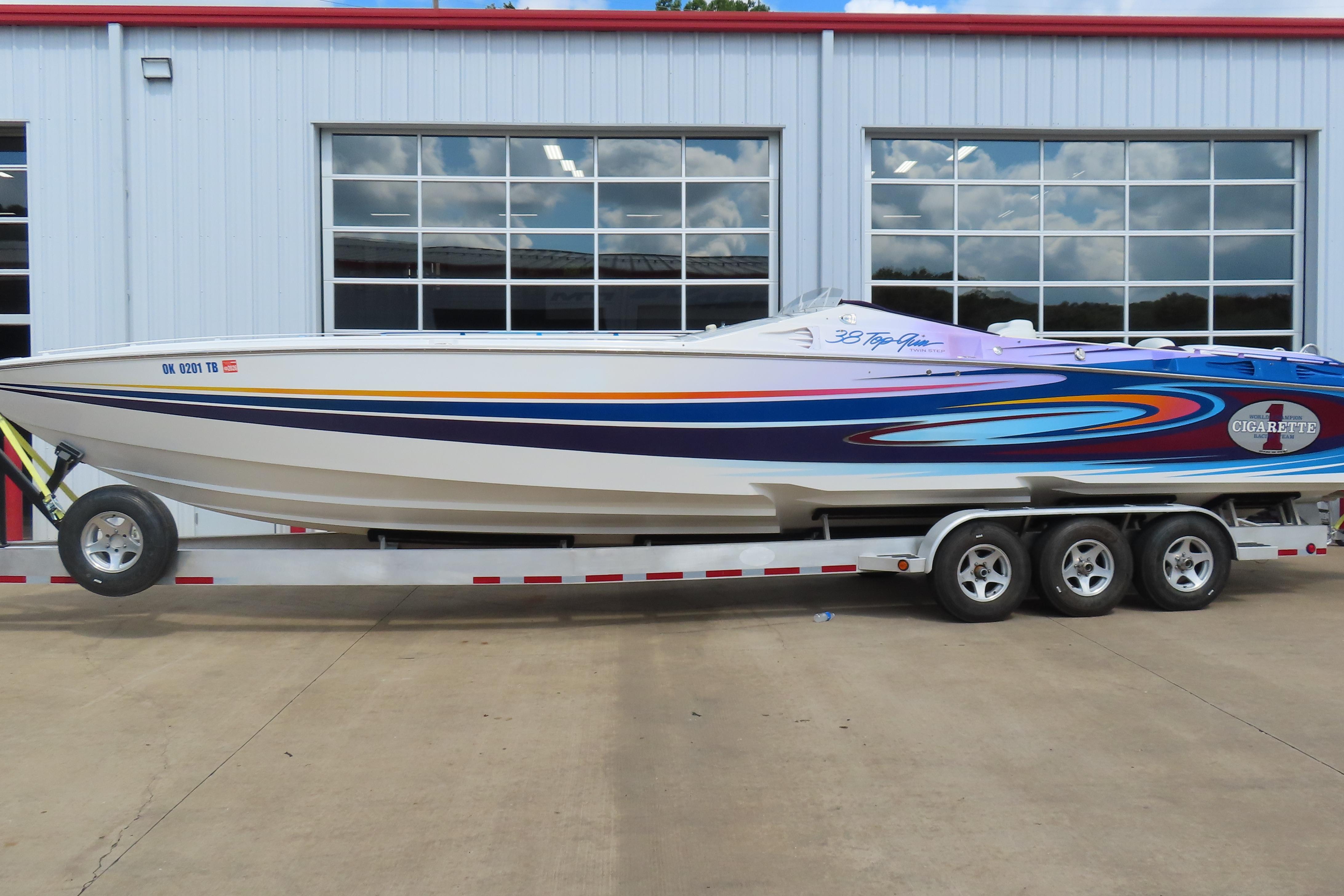 2004 Cigarette 38 Top Gun TS