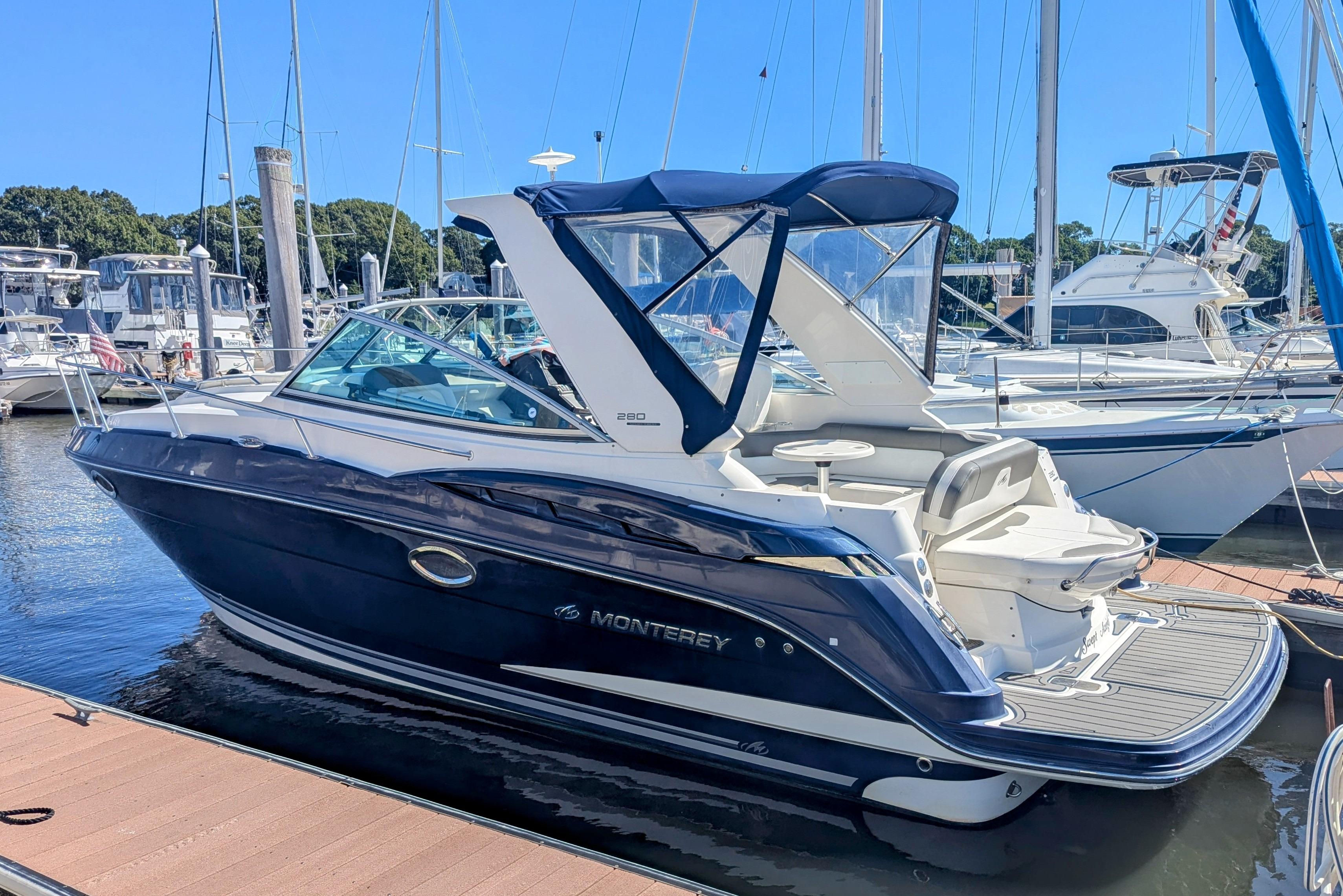2013 Monterey 280 Sport Yacht