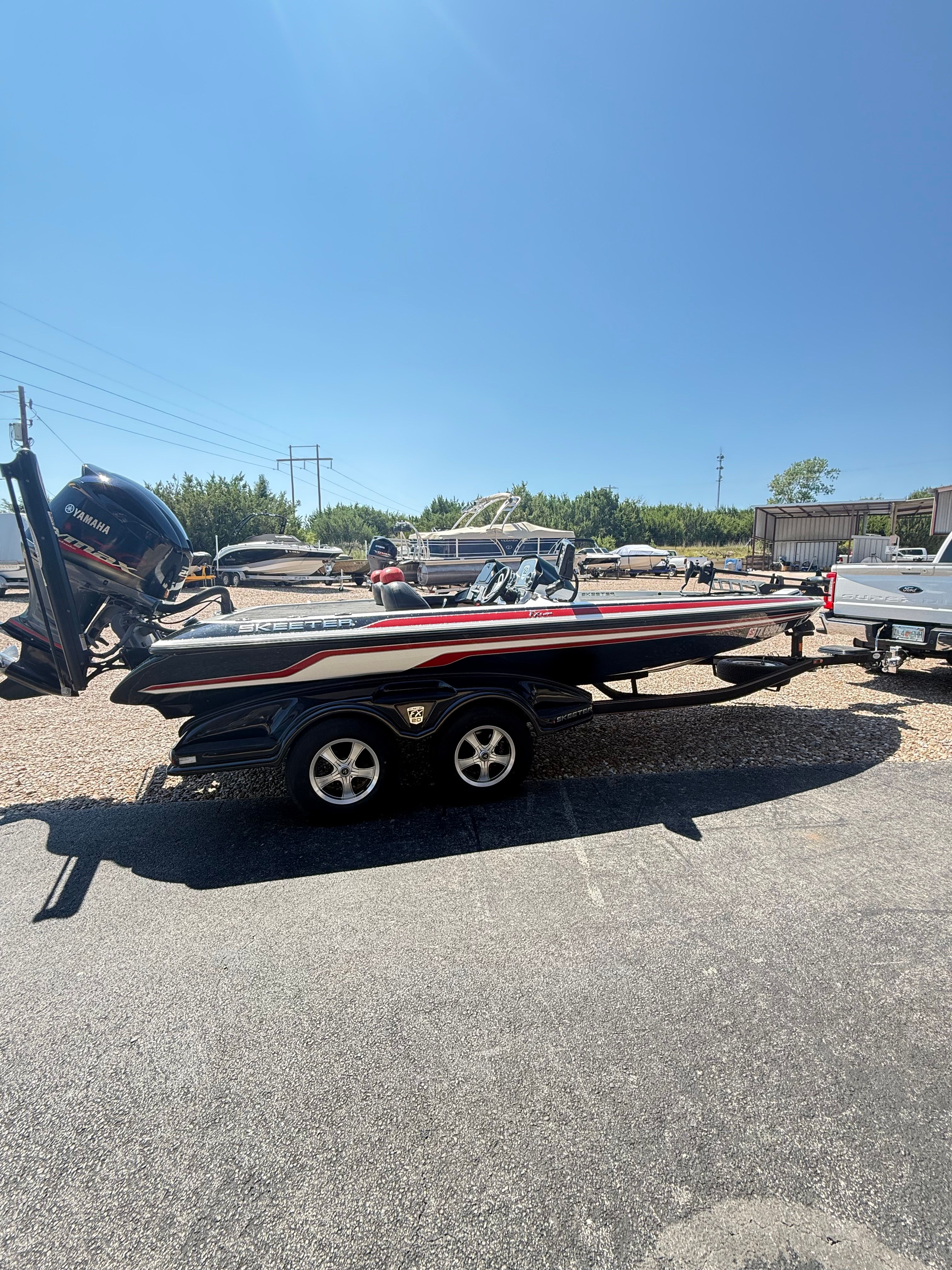2012 Skeeter FX 20 D/C