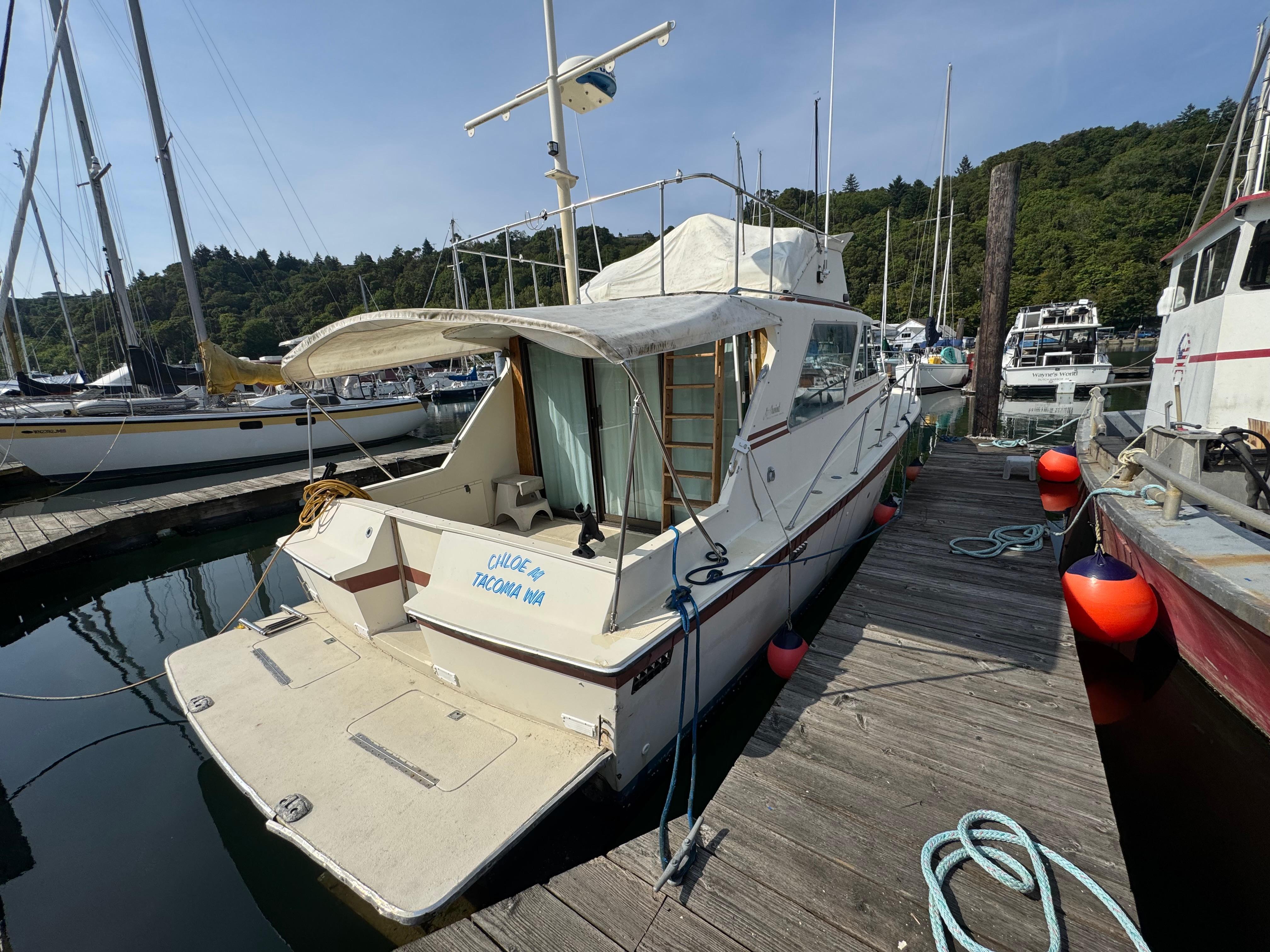 1977 North Wind 34’ Power Cruiser