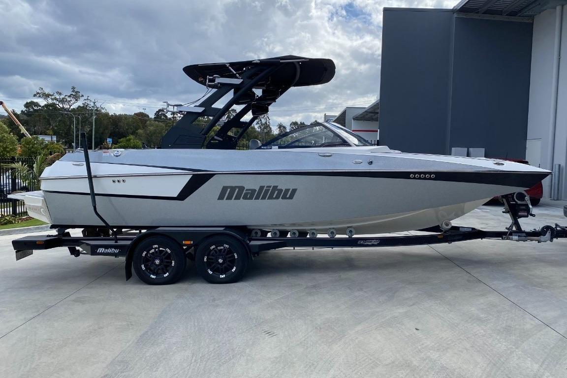 2018 Malibu Wakesetter 22 MXZ