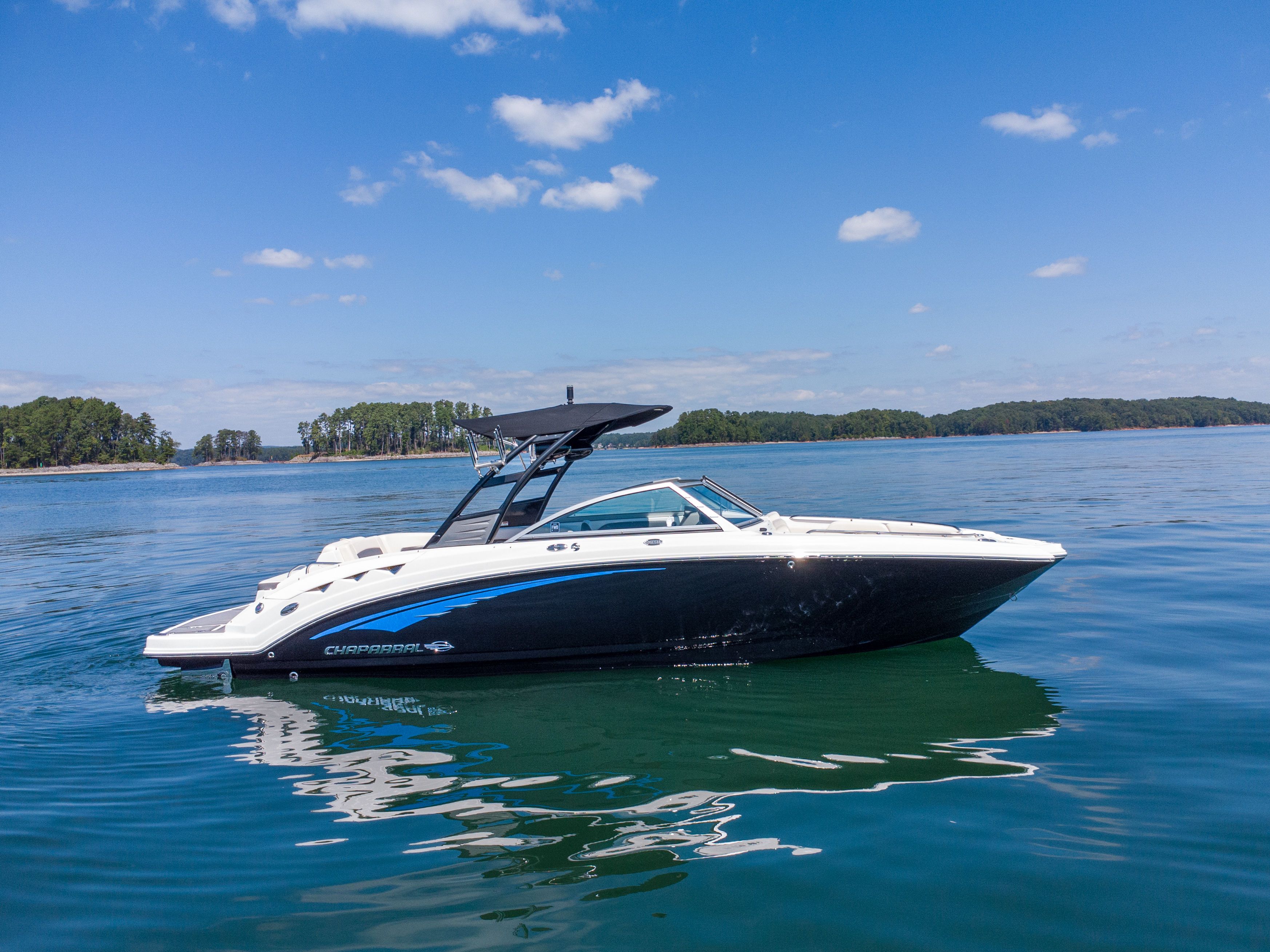 2017 Chaparral 264 Sunesta Surf
