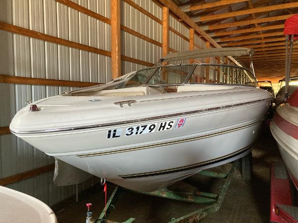 2000 Sea Ray 210 Signature