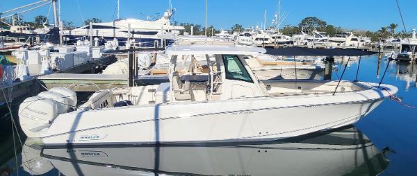 2018 Boston Whaler 350 Outrage