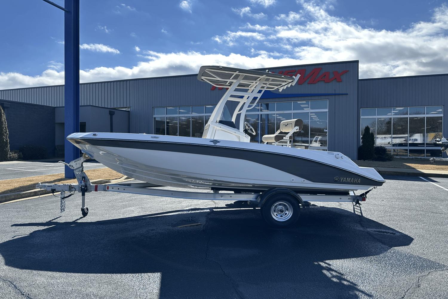 2025 Yamaha Boats 190 FSH Sport