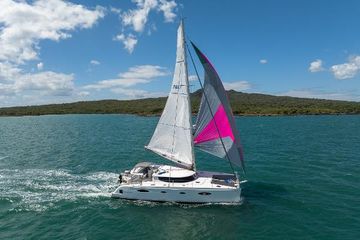 2011 Fountaine Pajot Salina 48