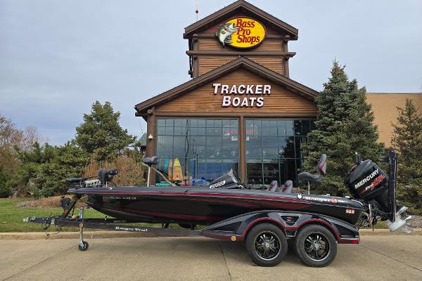 2017 Ranger Z520 Comanche