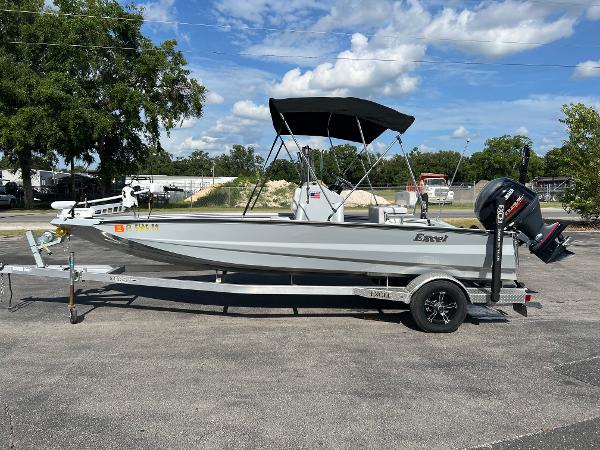 2024 Excel 203 Bay Pro
