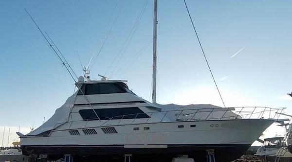 Hatteras 65 Convertible 8684874_20230208043433817_1_LARGE