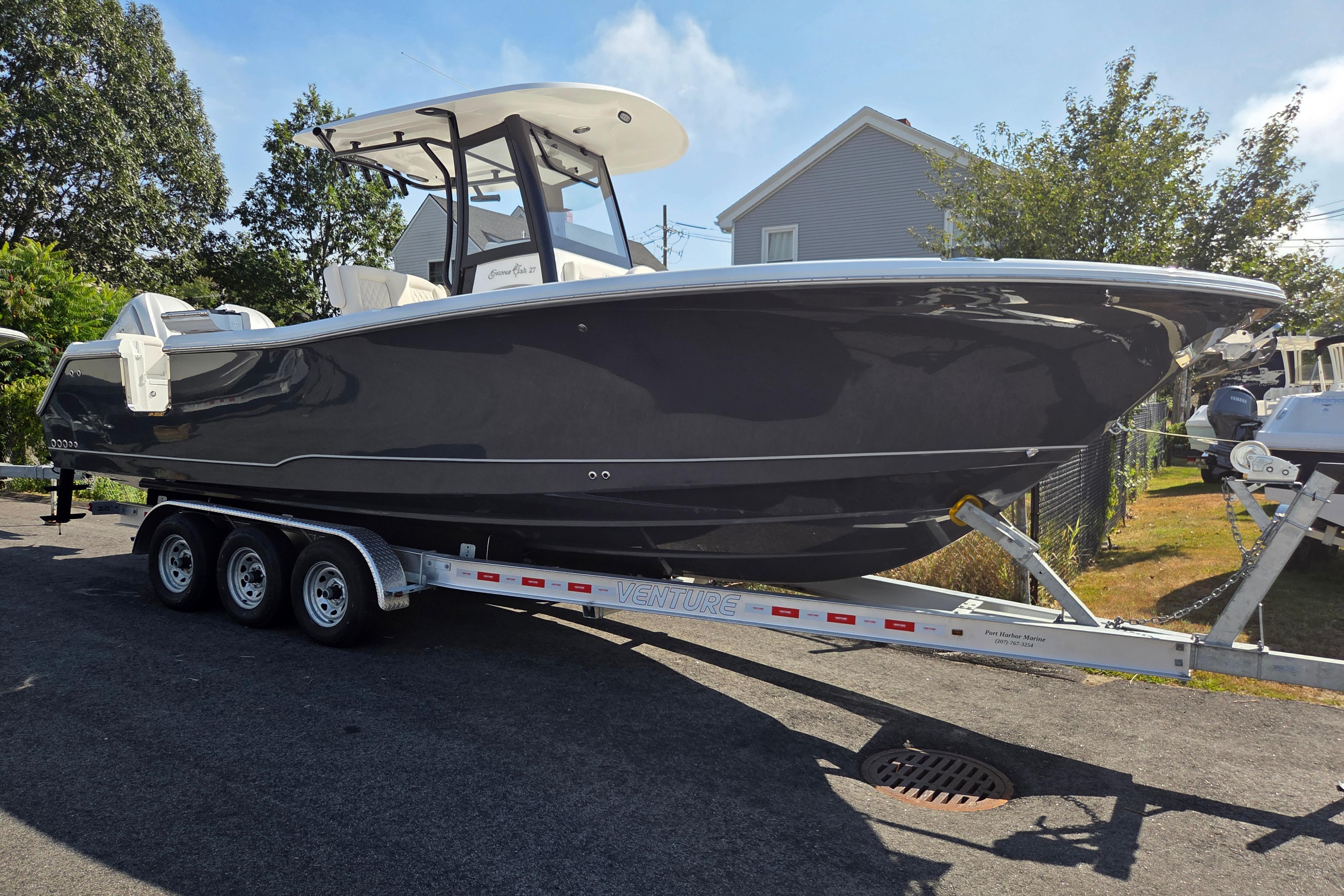 2026 Sea Hunt Gamefish 27 Forward Seating