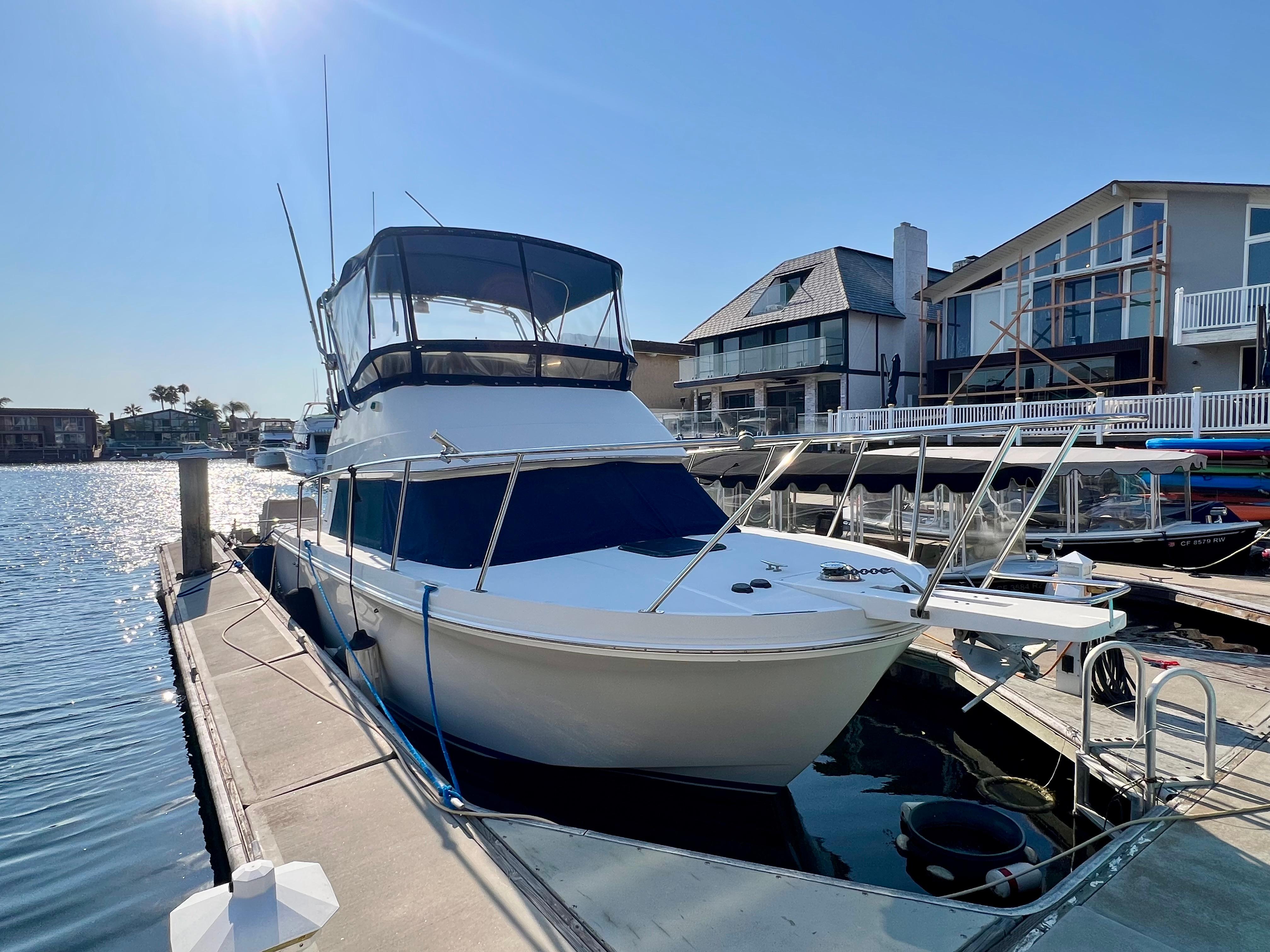 1998 Skipjack 300 Flying Bridge