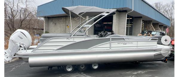2025 Bennington R 24 RTFBA