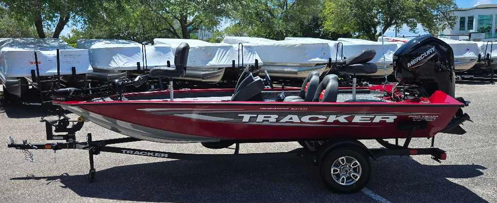 2025 Tracker Pro Team 175 Crappie Edition