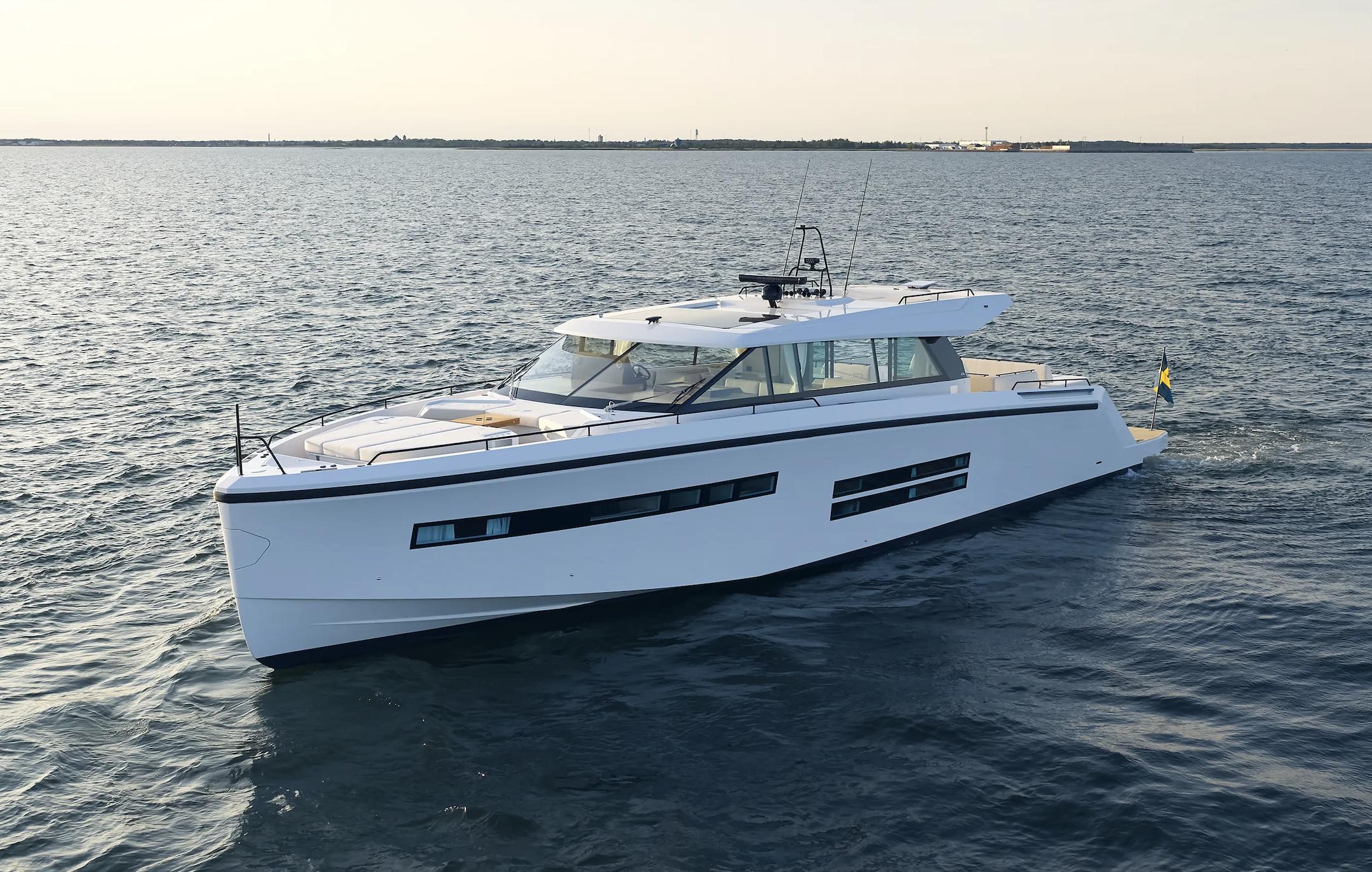 2026 Delta Powerboats 72
