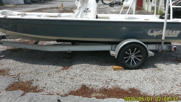 2023 Mako 18 LTS
