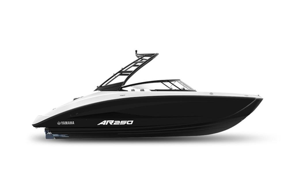 Yamaha Boats AR220 2026 Yamaha Boats AR220, sleek black and white design, side view.