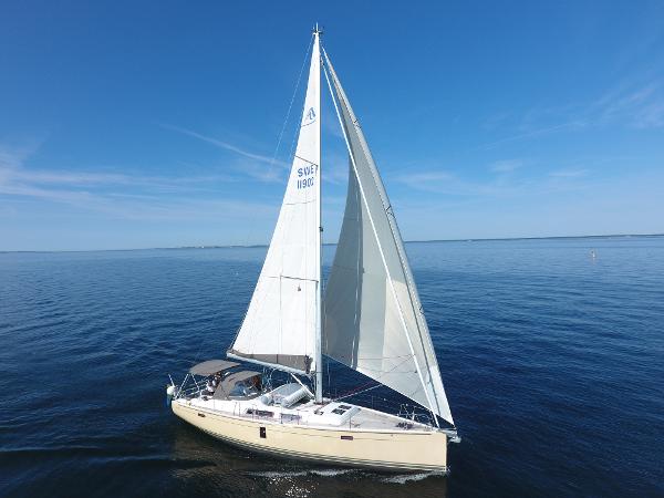 2011 Hanse 445