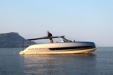 2023 Invictus 460TT