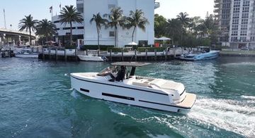 2025 De Antonio Yachts D36