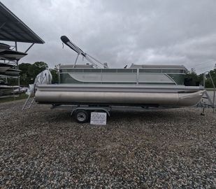 2026 Sweetwater Xperience Split Bench 2286 SBX In Stock