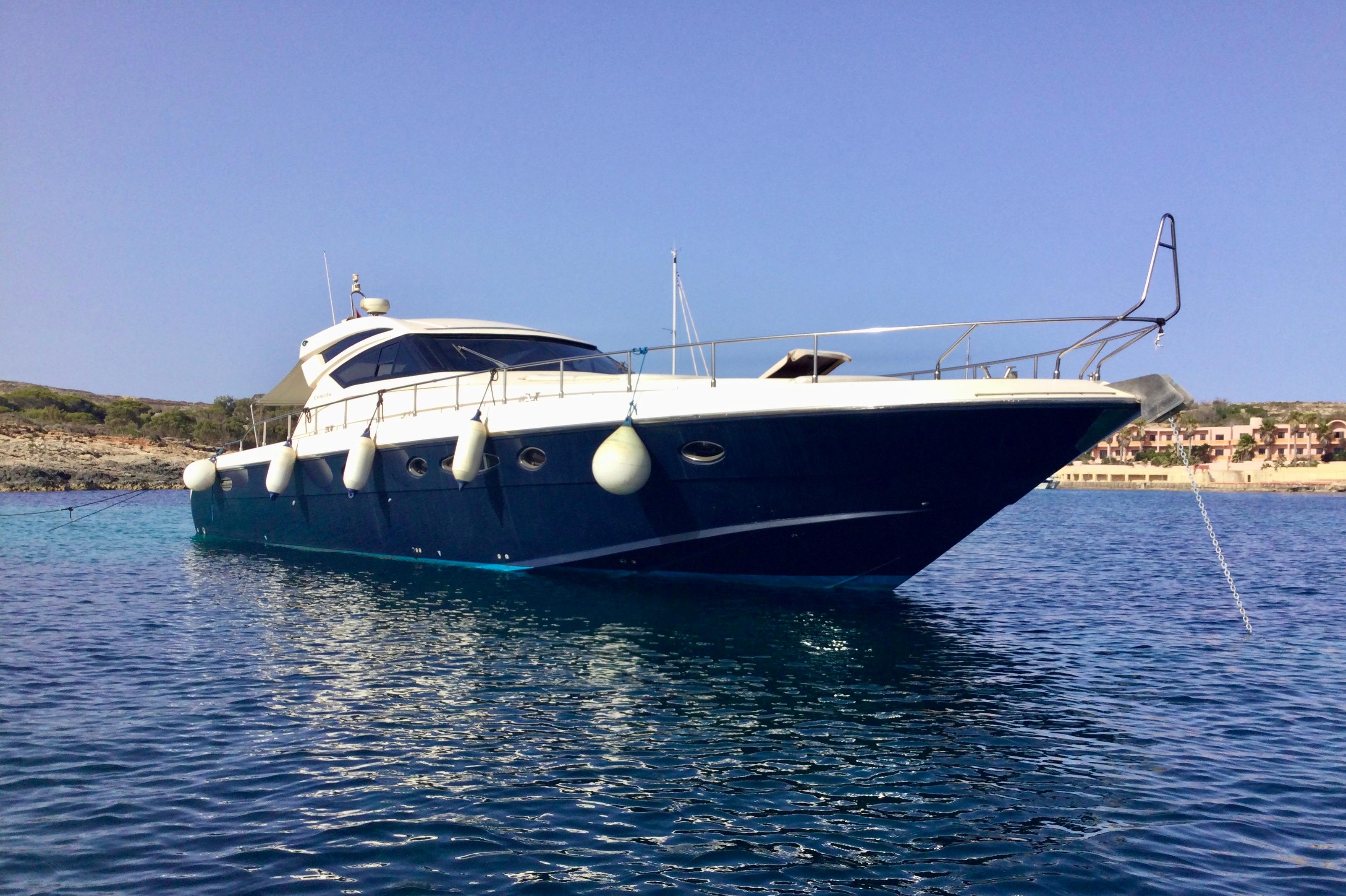 2004 Cayman Yachts 58 WA